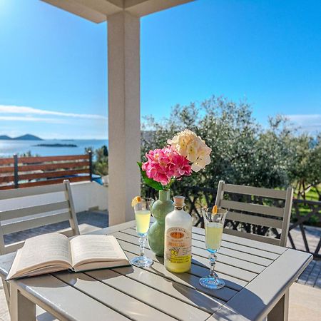 Holiday Home Lucy 파코스탄 외부 사진