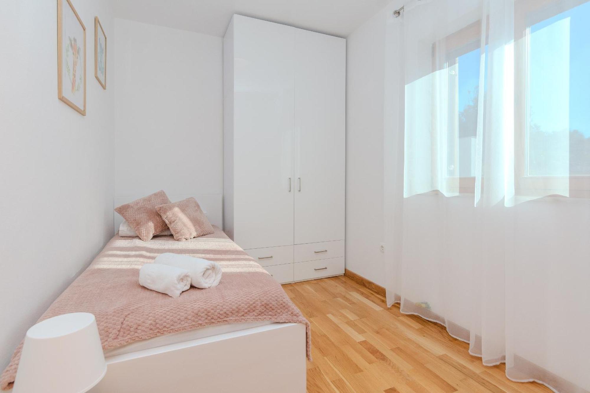 Holiday Home Lucy 파코스탄 외부 사진